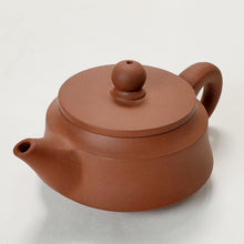 Load image into Gallery viewer, Chao Zhou Red Clay Tea Pot - Qu Hu 75 ml