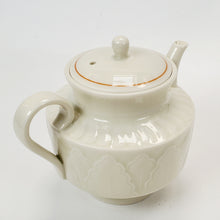 Load image into Gallery viewer, Teapot Ding Yao Kiln Ash Glaze Porcelain Leaf 180 ml