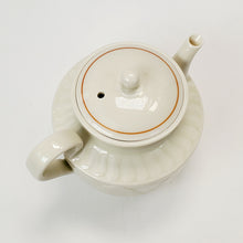 Load image into Gallery viewer, Teapot Ding Yao Kiln Ash Glaze Porcelain Leaf 180 ml
