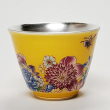 Load image into Gallery viewer, Teacup Silver Lined Yellow Flowers 60 ml