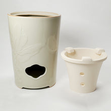 Load image into Gallery viewer, Stove - Porcelain Celadon Beige Glaze Garden Theme