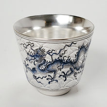 Load image into Gallery viewer, Teacup Silver Lined Dragon 60 ml