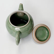 Load image into Gallery viewer, Teapot - Long Quan Kiln Dancing Lion 200 ml