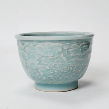 Load image into Gallery viewer, Teacup Porcelain- Long Quan Kiln Celadon Hundred Flowers 100 ml