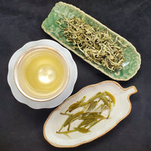 Load image into Gallery viewer, 2025 Yin Si - Silver Sprouts Yunnan Green (2 oz)