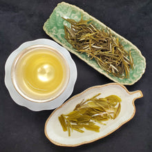 Load image into Gallery viewer, 2025 Gardenia Sichuan Green (2 oz)