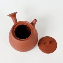 Load image into Gallery viewer, Chao Zhou Red Clay Teapot Han Guan - Side Handle 100 ml