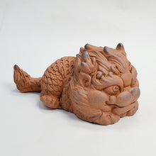 Load image into Gallery viewer, Tea Pet - Pi Xiu Volcano Clay SM
