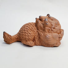 Load image into Gallery viewer, Tea Pet - Pi Xiu Volcano Clay SM