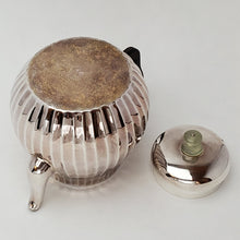 Load image into Gallery viewer, Hand Stamped Pure Silver Melon Teapot 180 ml