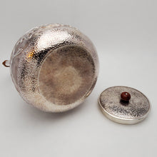 Load image into Gallery viewer, Pure Silver Tea-Water Kettle - Tao Tie 1000 ml