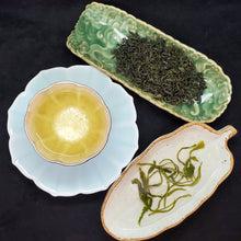 Load image into Gallery viewer, 2022 Er Mei Shan Chao Qing 1st Pick - Fried Green (2 oz)