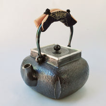 Load image into Gallery viewer, Pure Silver Tea Water Kettle - Fang Yuan 1100 ml