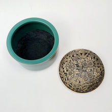 Load image into Gallery viewer, Green Porcelain Coil Incense Burner