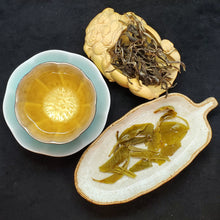 Load image into Gallery viewer, 2021 Mi Di Gushu Green Puerh Loose (2 oz)