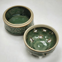 Load image into Gallery viewer, Green Celadon Ceramic Coil Incense Burner
