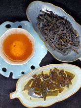 Load image into Gallery viewer, Wuyi Yancha 8 Sampler (128 g)