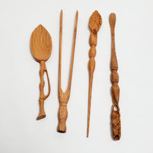 Load image into Gallery viewer, Tea Tool Set - Carved Bamboo Lotus 5 PC Set
