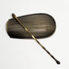 Load image into Gallery viewer, Tea Tool Set - Yellow Copper Tea Scoop and Scraper
