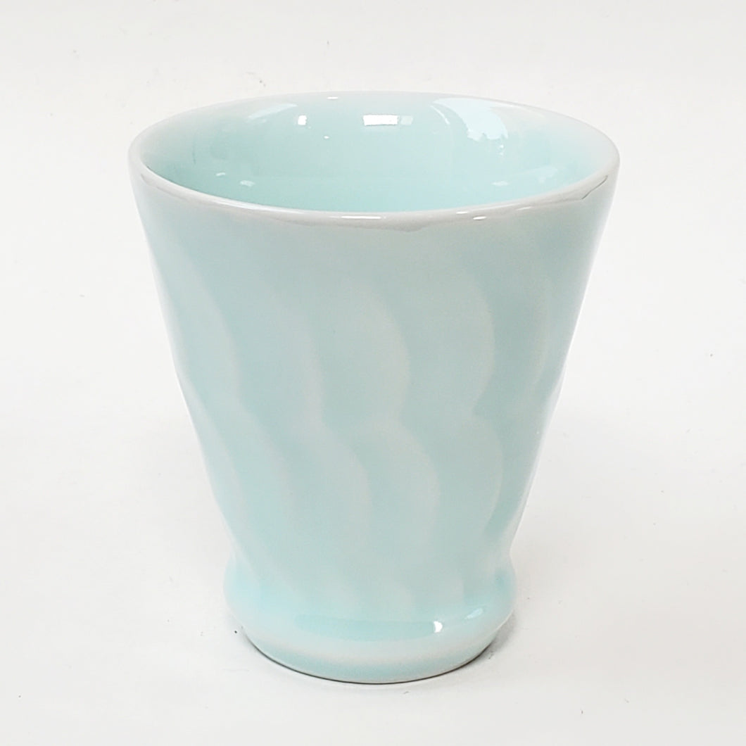 Celadon Scallop Teacup 160 ml