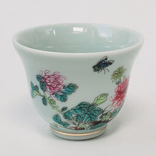 Load image into Gallery viewer, 4 Celadon Teacups Mei Lan Ju Zhu 90 ml
