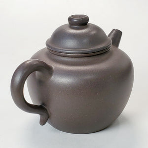 Yixing Qing Hui Duan Clay Teapot Da Bin Quan Niu 200 ml