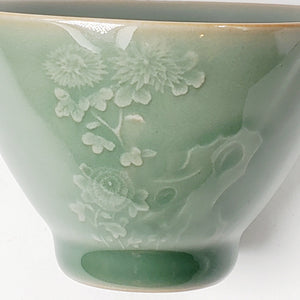 Celadon Chrysanthemum Porcelain Teacup 100 ml