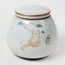 Load image into Gallery viewer, Tea Jar Run Yao - Tea Cat

