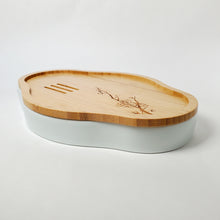 Load image into Gallery viewer, Tea Boat Tray Prunus Bamboo Top

