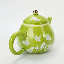 Load image into Gallery viewer, Teapot - Green Enamel Porcelain 170 ml
