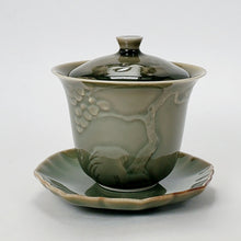 Load image into Gallery viewer, Gaiwan - Olive Green Glaze Pine Tree 110 ml
