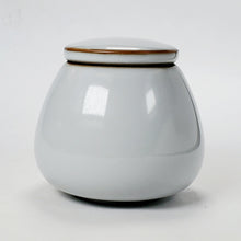 Load image into Gallery viewer, Tea Jar Run Yao - Tea Cat #2
