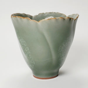 Celadon Cracked Glaze Tulip Teacup 90 ml