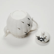 Load image into Gallery viewer, Teapot - White Porcelain Bamboo 140 ml
