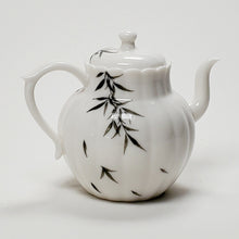 Load image into Gallery viewer, Teapot - White Porcelain Bamboo 140 ml
