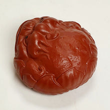 Load image into Gallery viewer, Tea Pet Toad on Leaves Zhuni Red Clay
