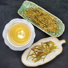 Load image into Gallery viewer, 2022 Crystal White Long Jing 2 oz
