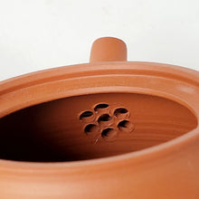 Load image into Gallery viewer, Chao Zhou Red Clay Tea Pot - Side handle 100 ml
