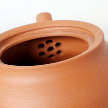 Load image into Gallery viewer, Chao Zhou Red Clay Teapot Hulu - Side Handle 90 ml
