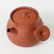 Load image into Gallery viewer, Chao Zhou Red Clay Teapot Han Guan - Side Handle 100 ml
