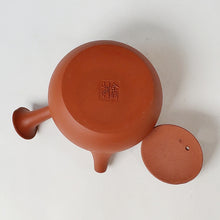 Load image into Gallery viewer, Chao Zhou Red Clay Teapot - Side Handle 110 ml
