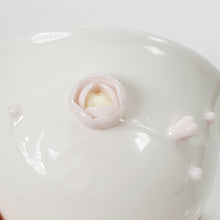 Load image into Gallery viewer, Gaiwan Set Porcelain - Pink Blossom
