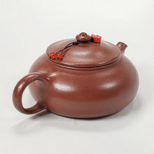 Load image into Gallery viewer, Yixing Teapot Purple Clay - Ai Tang Po 120 ml
