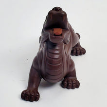 Load image into Gallery viewer, Tea Pet - Yixing Zisha Purple Clay Pi Xiu
