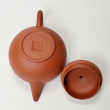 Load image into Gallery viewer, Chao Zhou Red Clay Tea Pot CS - Shui Ping 130 ml
