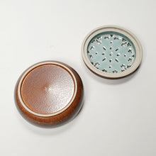 Load image into Gallery viewer, Incense Burner Two Tone Brown Celadon Porcelain Box
