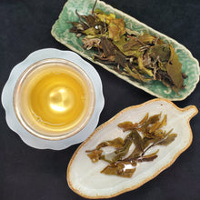 Load image into Gallery viewer, 2025 Kun Lu Shan Ancient Garden Yunnan White Tea (2 oz)
