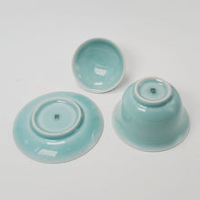 Load image into Gallery viewer, Gaiwan Porcelain - Long Quan Celadon Peony 3 pcs Set 150 ml
