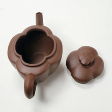Load image into Gallery viewer, Yixing Te Pin Purple Clay Teapot Hai Tang 200 ml
