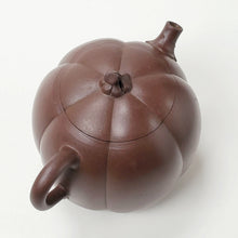 Load image into Gallery viewer, Yixing Te Pin Purple Clay Teapot Pumpkin Shape 180 ml
